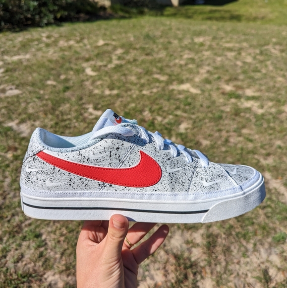 Paint Splattered Nike Court Legacy - Picture 2 of 7